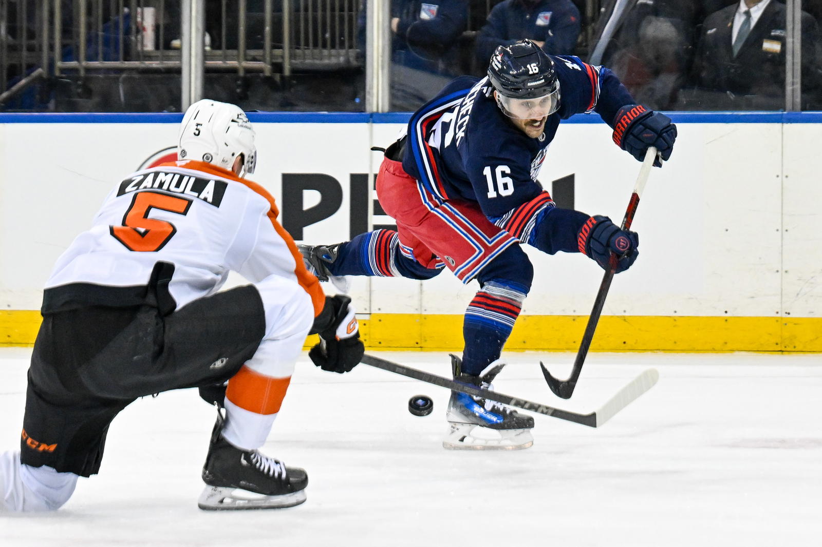 NHL Trade Rumors: Flyers Badly Need Defensive Upgrades