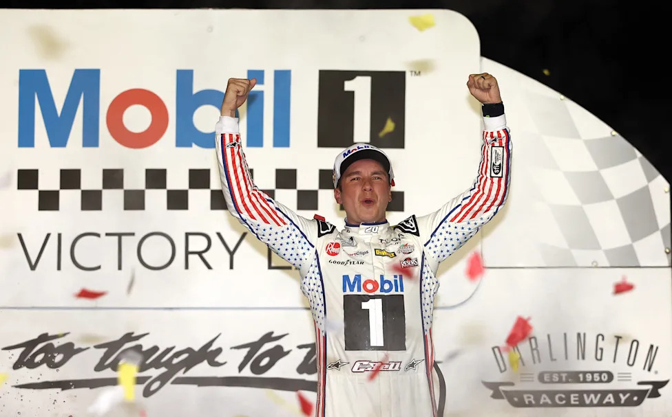 NASCAR Cup Series race at Gateway: Live updates, highlights, leaderboard