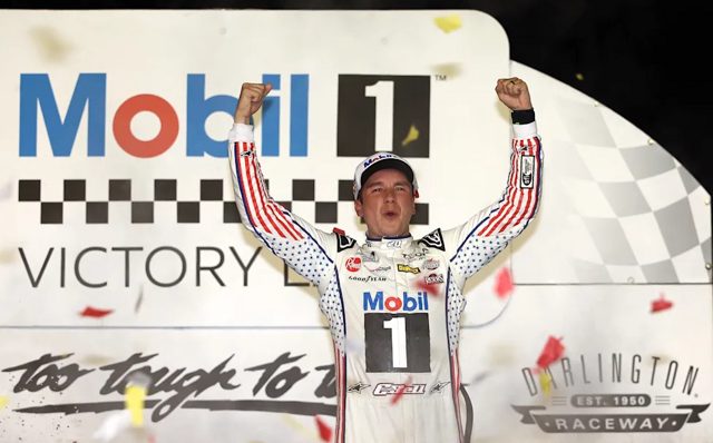NASCAR Cup Series race at Gateway: Live updates, highlights, leaderboard