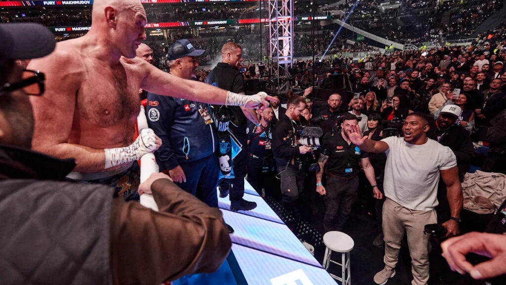 Tyson Fury vs. Anthony Joshua: Long-awaited British showdown announced for December