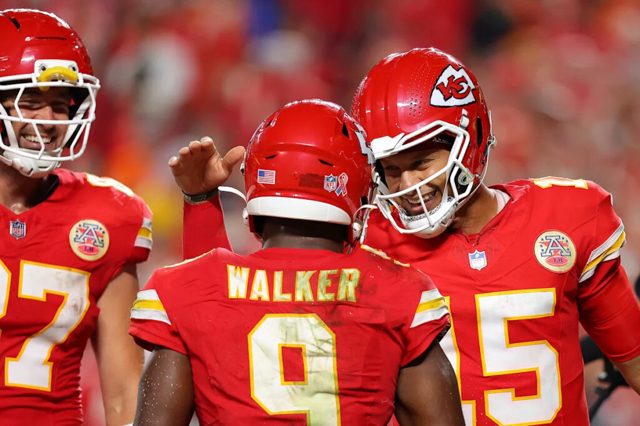 Kenneth Walker is the Chiefs’ perfect medicine to ease Patrick Mahomes’ return from injury