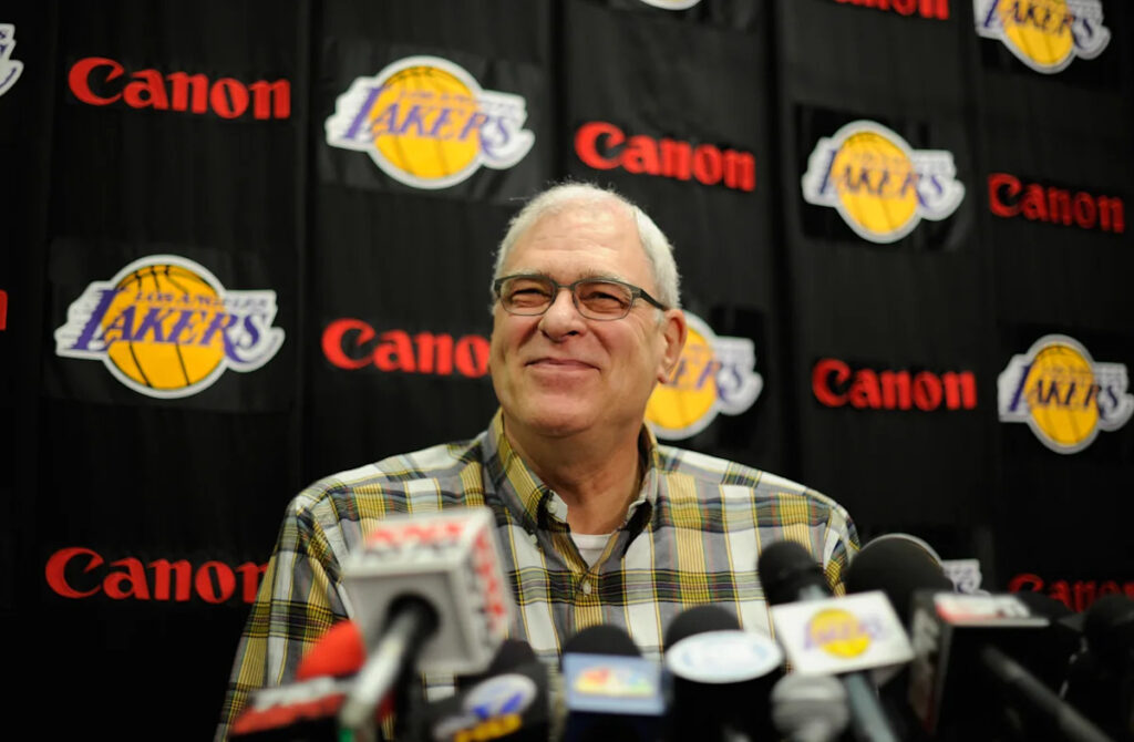 Lakers to honor Phil Jackson — who led team to five championships — with statue outside stadium