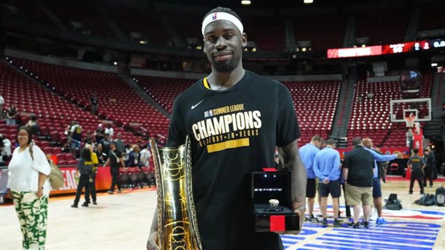 Warriors reportedly signing NBA Summer League standout to final two-way spot