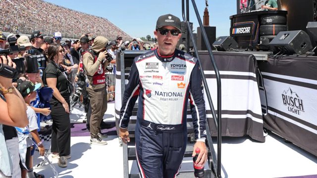 “Averages Say He Won’t” – Denny Hamlin’s Crew Chief Drops Blunt Verdict on Kyle Larson’s Flawless Chase Surge