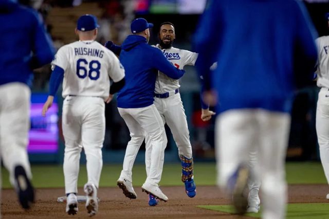 Teoscar Hernández’s walk-off double rescues Dodgers from sweep vs. Cardinals