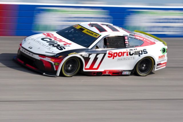 NASCAR Enjoy Illinois 300 Preview: The Chase Heads to Gateway