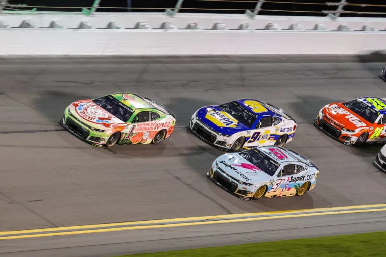 ‘Days of Thunder’ Sequel Continues NASCAR’s Push For The Spotlight