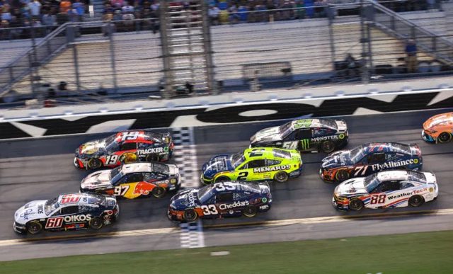 NASCAR Admits Red Flag Should Have Flown at Daytona