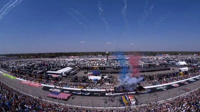 Darlington Raceway 101: Fast Facts, Track History and Everything NASCAR Fans Need to Know