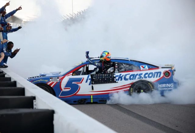 Kyle Larson Breaks Two Records in Kansas Win