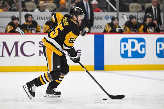 Can any Penguins player or coach win an award during 2026-27 season?