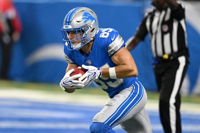 Detroit Lions sign Tom Kennedy to 53-man roster, add new defensive back