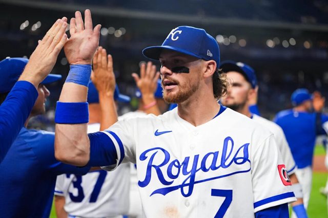 Swinging Lumber Swings away from Home Sweep