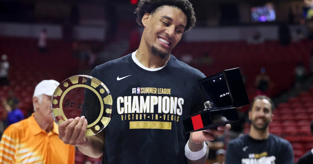 Happy 24th birthday to Warriors rookie Yaxel Lendeborg