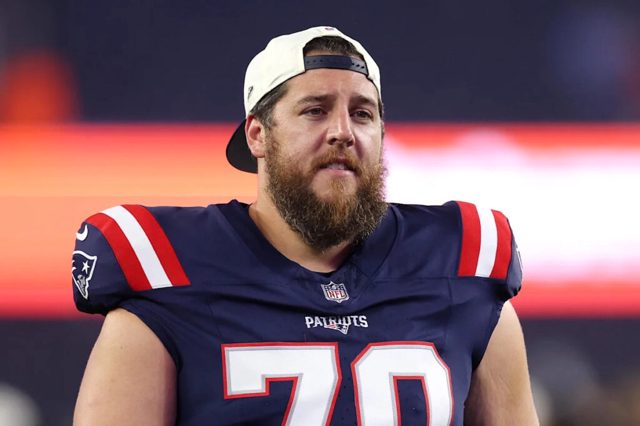 Patriots scouting report: Greg Van Roten offers immense experience