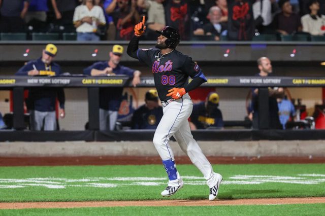 Orioles news: O’s claim Luis Robert on waivers from Mets