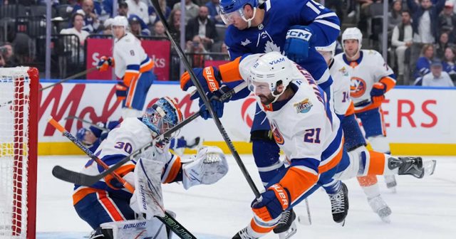 Islanders News: Starting with a whimper in Toronto