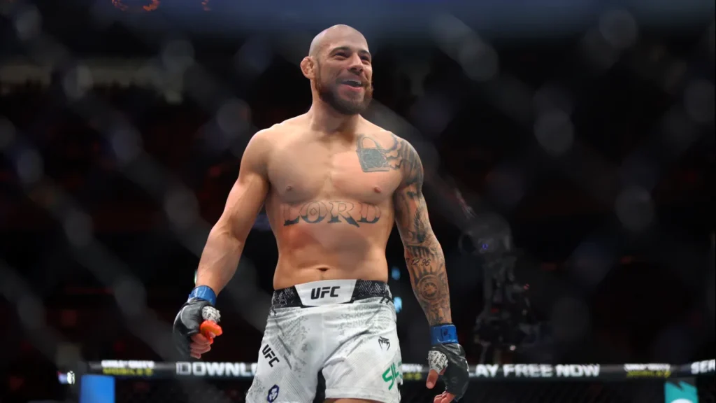 How to bet on Noche UFC 4: Odds, best bets, predictions, sportsbook promos for Silva vs. Delgado, more for Sept. 12 card