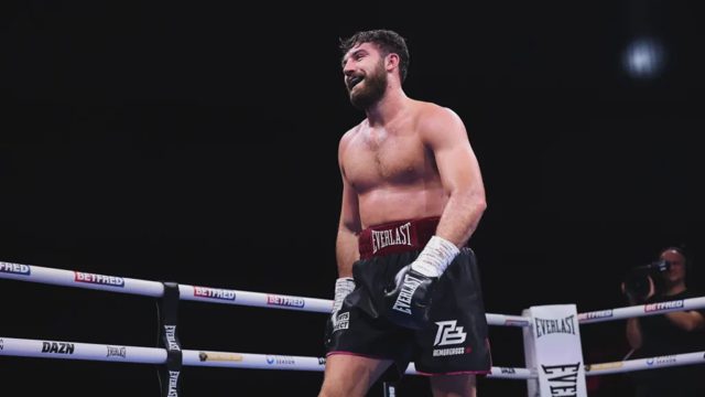 When is a big puncher ready for boxing world titles? Pat Brown demolishes John Hedges after Moses Itauma warning
