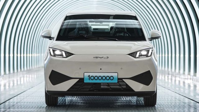 China Car Boom Faces New Safety Crackdown