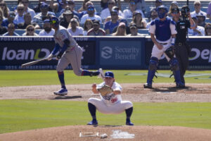 NLCS: Dave Roberts stuck with his gameplan … and it cost the Dodgers in Game 2