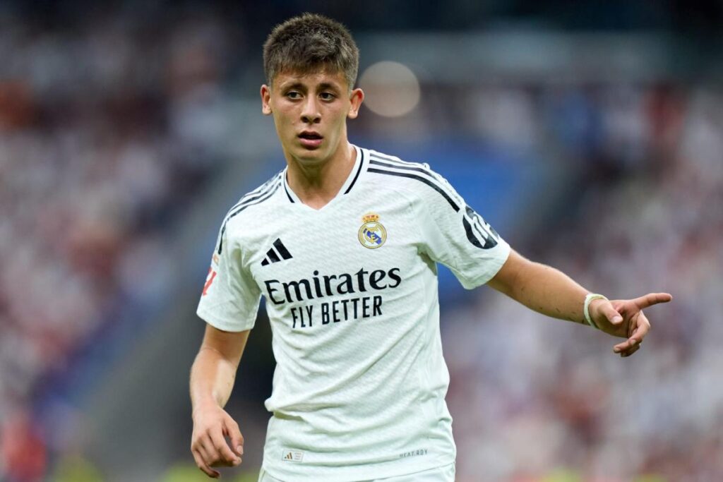 Real Madrid wonderkid ‘not angry’ with lack of minutes, dreams only of succeeding at the club