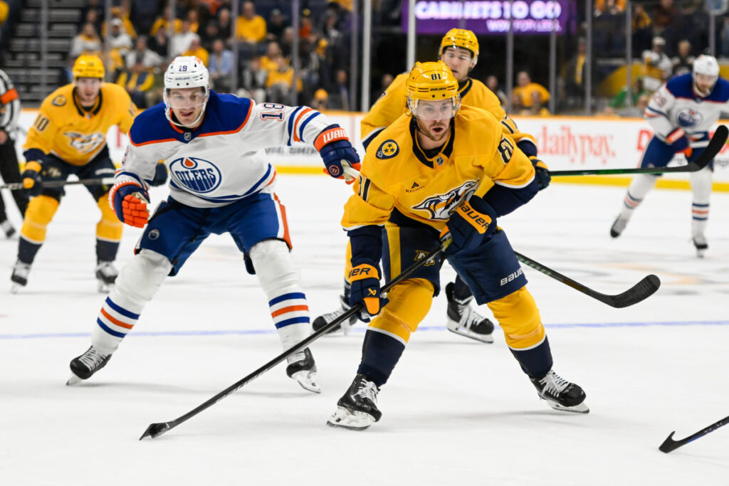 Predators Extend Season-Opening Skid to 4 Games with 4-2 Loss to Oilers