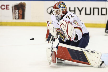 Sergei Bobrovsky winning 400 NHL games further strengthens Hall of Fame resume