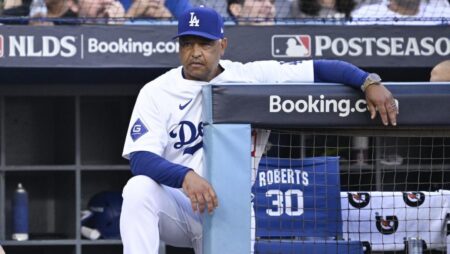 Dodgers’ Manager Roberts Has Full Support of Boss Andrew Friedman