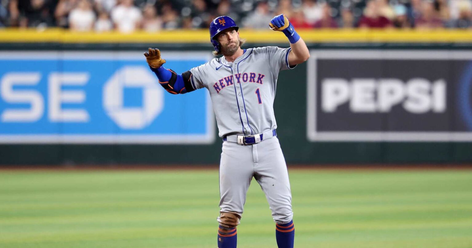 Mets’ Jeff McNeil Could Make Injury Return if NY Clinches NLCS Berth in MLB Playoffs