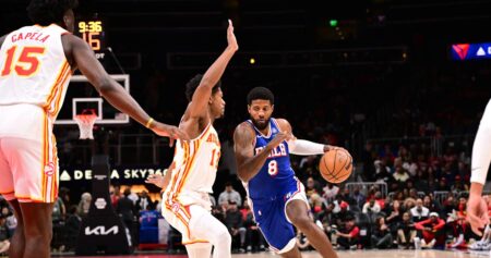 Paul George Suffers Hyperextended Knee Injury During 76ers Preseason Game vs. Hawks