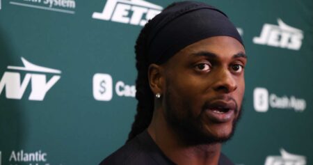 Davante Adams Describes ‘Roller Coaster’ of Jets-Raiders Trade: ‘Time for a Change’