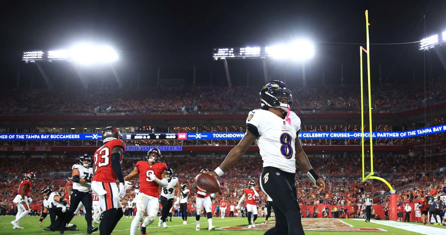 Lamar Jackson Hyped as ‘Better Than Ever’ by Fans as Ravens Beat Baker Mayfield, Bucs