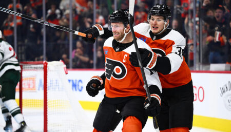 Led by Couturier, Konecny, Flyers win a ‘crazy’ one to snap 6-game skid