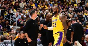 LeBron James, JJ Redick Celebrated By NBA Fans as Lakers Win vs. Kings to Start 3-0