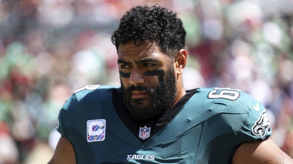 Eagles expect Jordan Mailata to miss time with hamstring injury