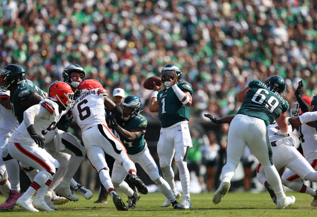 Roob’s Observations: Eagles escape with win over hapless Browns