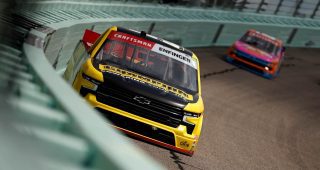 Grant Enfinger stretches fuel to win Truck Series playoff race at Homestead