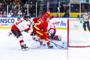 13 Goals In Barn Burner Between Baie-Comeau & Quebec (2024-10-28)