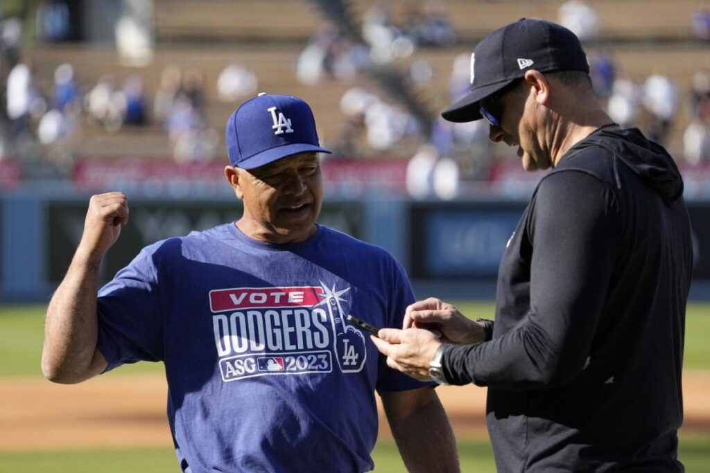 Dave Roberts and Aaron Boone first competed in L.A.’s storied college rivalry: UCLA and USC