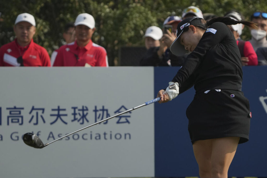 Sei Young Kim cards 10-under 62 to lead LPGA event in China after first round