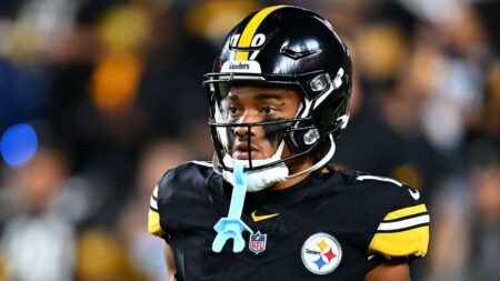 Austin stars as Steelers overcome Giants