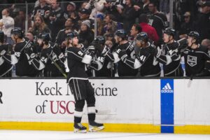 Well-traveled Kings get a win over the Ducks