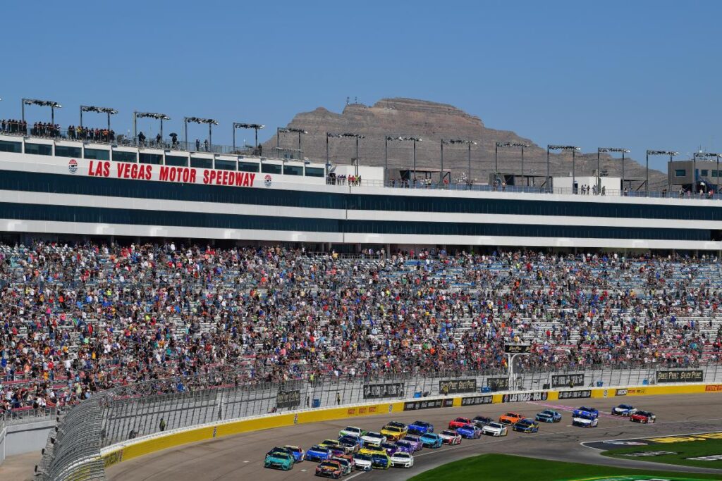 What channel is NASCAR Las Vegas qualifying on today? Time, TV schedule, streaming info