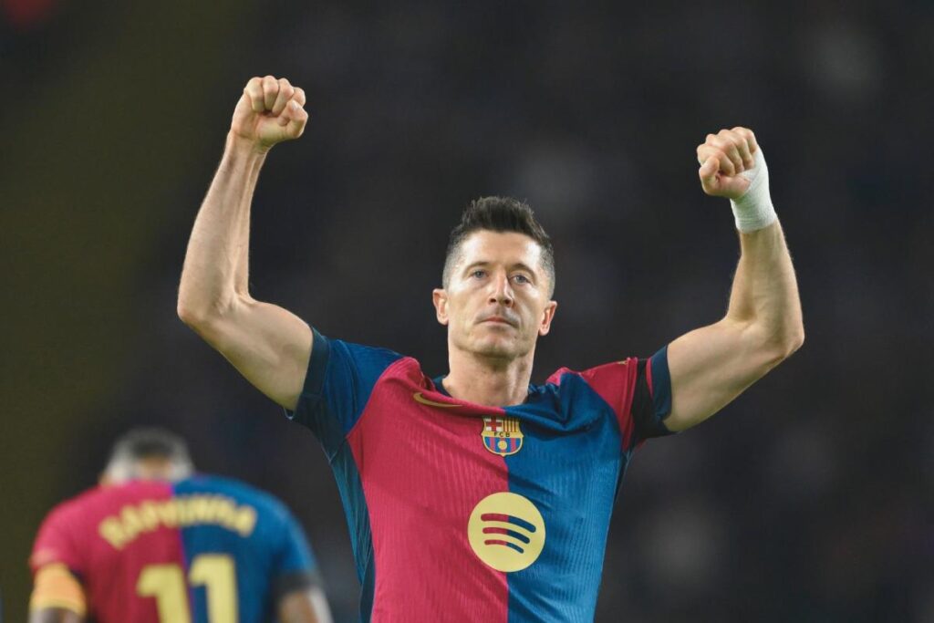 Lewandowski 9.0, Torre 8.5 | Barcelona 5-1 Sevilla: Player ratings