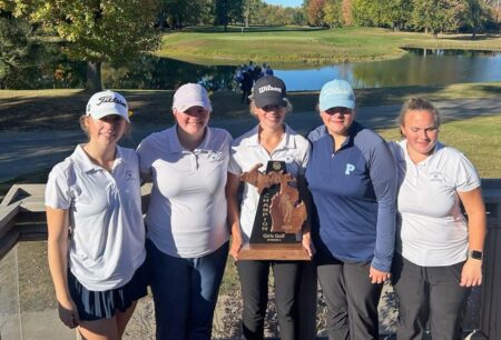 Petoskey golf cards one of the top Division 2 regional rounds, wins title