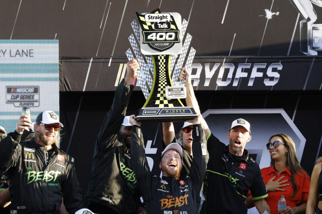 Tyler Reddick wins at Homestead, giving Michael Jordan a chance at the NASCAR title