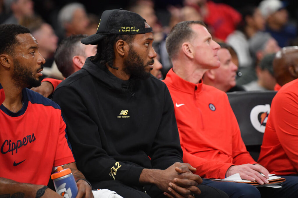 Report: Clippers star Leonard out, likely to miss Warriors’ home opener