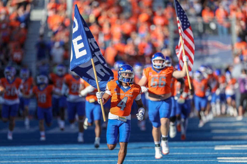 Yahoo Sports AM: All eyes on the Mountain West