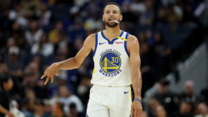 Steph making ‘good progress’ after missing two games with ankle injury